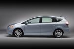 Toyota Prius V 2011 года